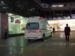 06C01ambu.jpg